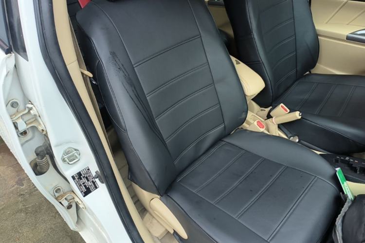 Used Toyota YARiS L Zhi Xuan 2015 1.5E Automatic Charm Edition Right Front Seat