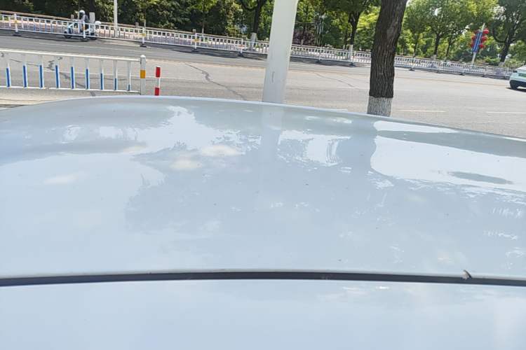 Used Toyota YARiS L Zhi Xuan 2015 1.5E Automatic Charm Edition Roof