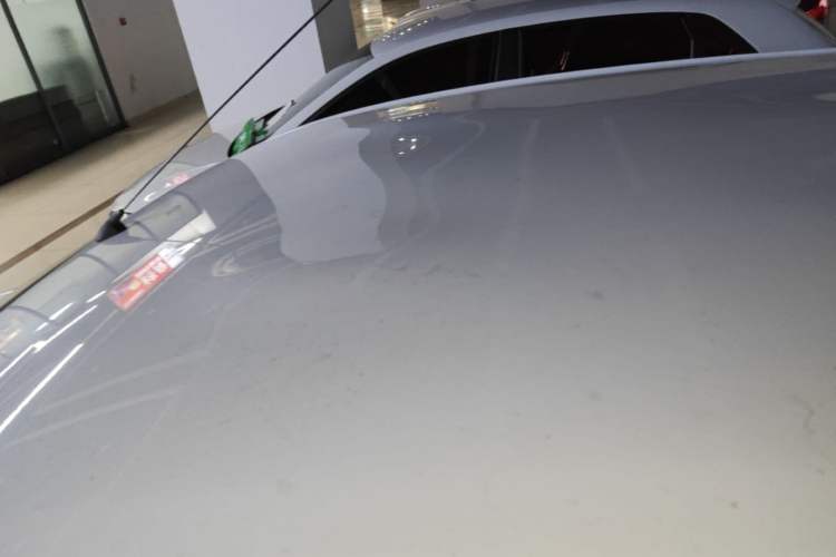 Used Toyota YARiS L Zhi Xuan 2015 1.5E Automatic Charm Edition Roof