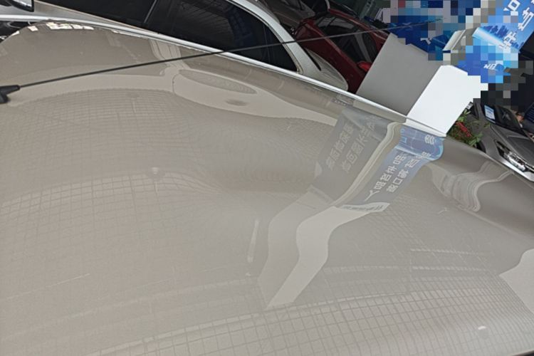 Used Toyota YARiS L Zhi Xuan 2015 1.5E Automatic Charm Edition Roof