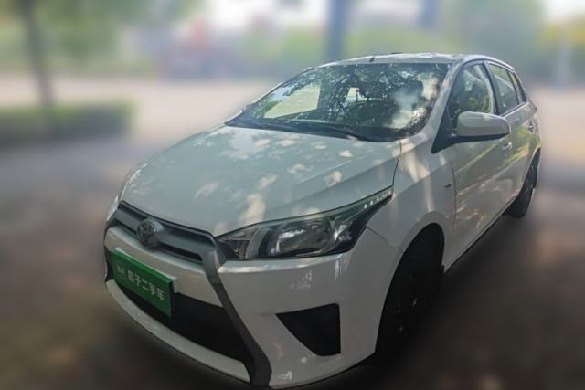 Used Toyota YARiS L Zhi Xuan 2015 1.5E Automatic Charm Edition