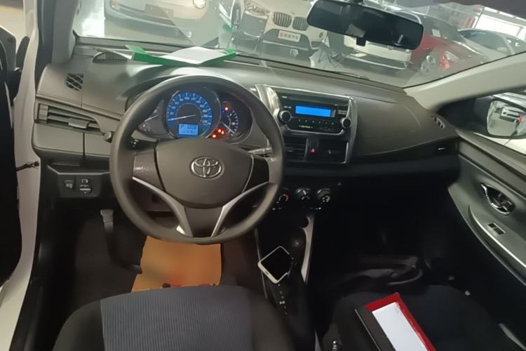 Used Toyota YARiS L Zhi Xuan 2015 1.5E Automatic Charm Edition Steering Wheel
