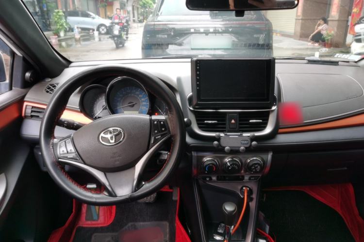 Used Toyota YARiS L Zhi Xuan 2015 1.5E Automatic Charm Edition Steering Wheel