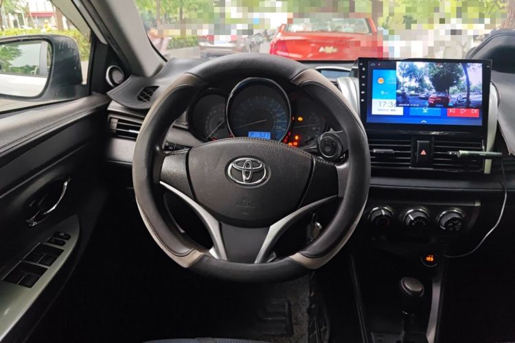 Used Toyota YARiS L Zhi Xuan 2015 1.5E Automatic Charm Edition Steering Wheel