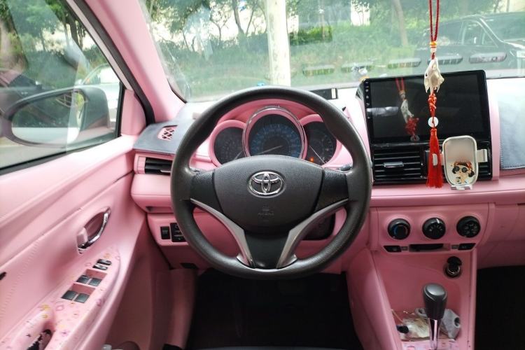 Used Toyota YARiS L Zhi Xuan 2015 1.5E Automatic Charm Edition Steering Wheel