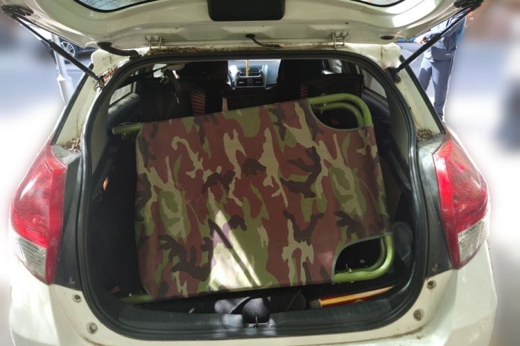 Used Toyota YARiS L Zhi Xuan 2015 1.5E Automatic Charm Edition Trunk