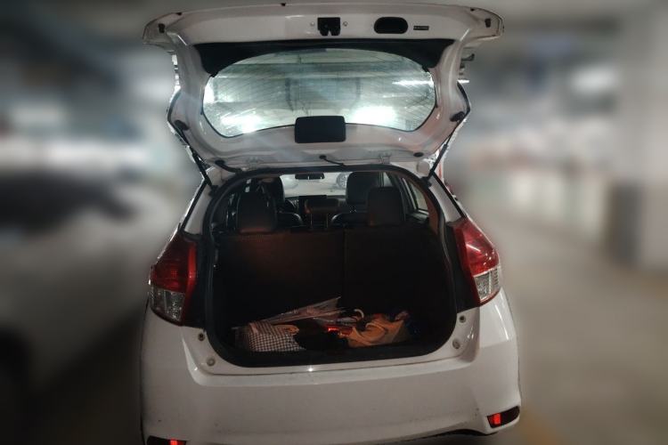 Used Toyota YARiS L Zhi Xuan 2015 1.5G Automatic Xuan Dong Sunroof Special Edition Trunk
