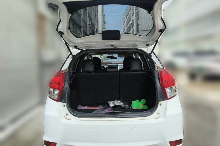 Used Toyota YARiS L Zhi Xuan 2015 1.5G Automatic Xuan Dong Sunroof Special Edition Trunk