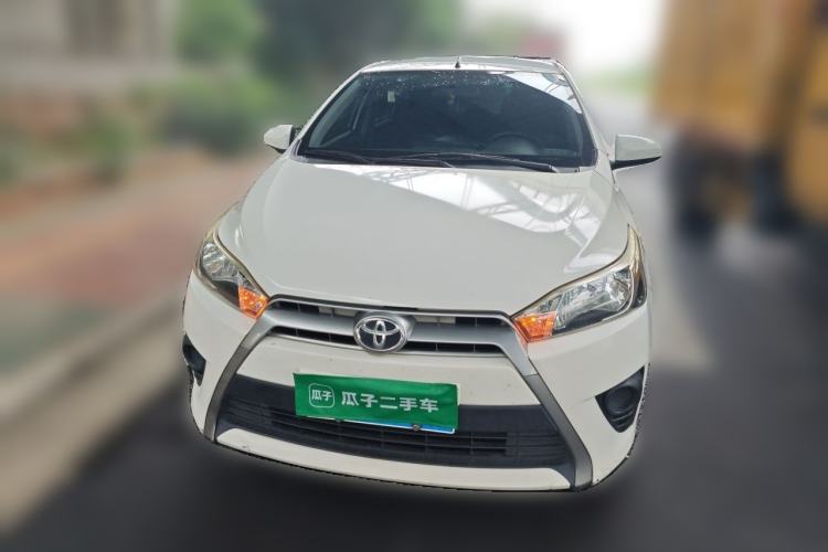 Toyota YARiS L Zhi Xuan 2015 1.5E Automatic Charm Edition с пробегом Guazi used car, China used car export, Used car for sale, Used  cars, Cheapest cars for sale