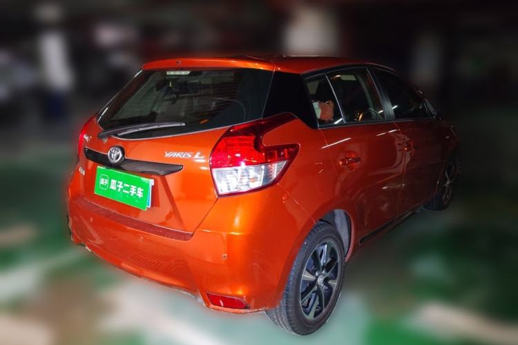 Used Toyota YARiS L Zhi Xuan 2015 1.5G Automatic Orange Limited Edition Rear Right 45 Deg