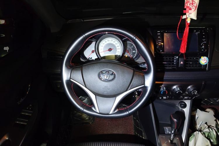 Used Toyota YARiS L Zhi Xuan 2015 1.5G Automatic Orange Limited Edition Steering Wheel