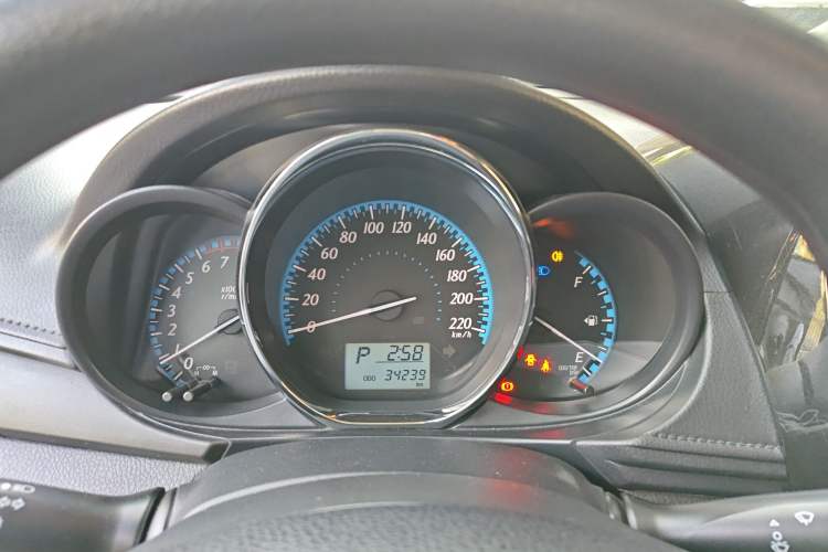 Used Toyota YARiS L Zhi Xuan 2016 Revised 1.5E CVT Charming Edition Instrument Cluster