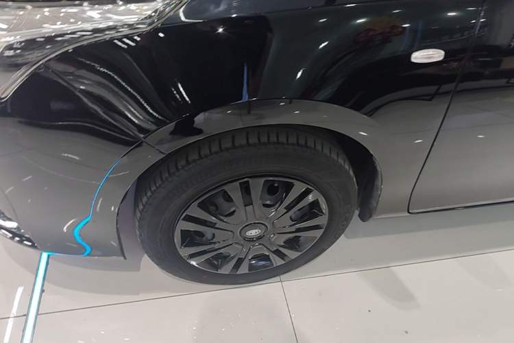 Used Toyota YARiS L Zhi Xuan 2016 Revised 1.5E CVT Charming Edition Left Front Wheel Hub