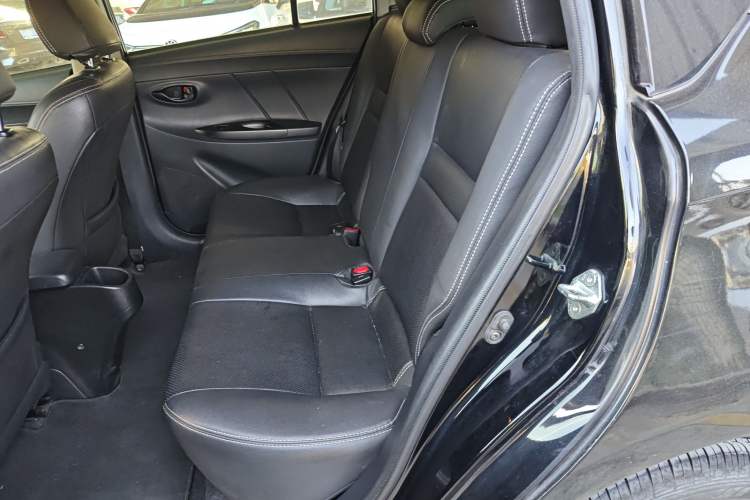 Used Toyota YARiS L Zhi Xuan 2016 Revised 1.5E CVT Charming Edition Left Rear Seat