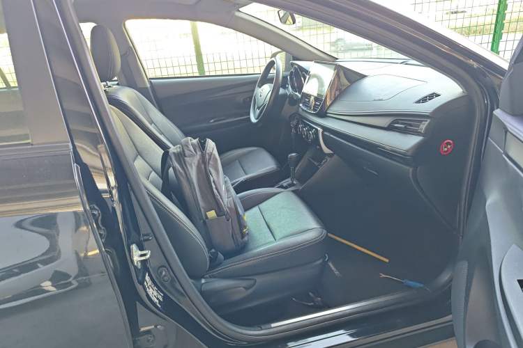 Used Toyota YARiS L Zhi Xuan 2016 Revised 1.5E CVT Charming Edition Right Front Seat