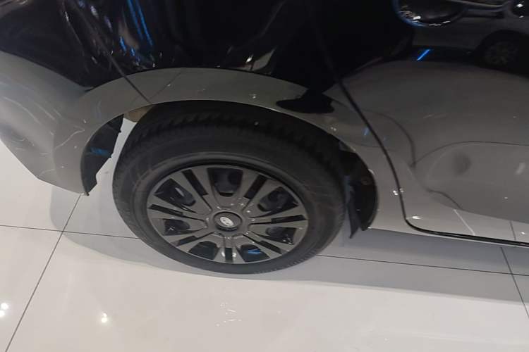 Used Toyota YARiS L Zhi Xuan 2016 Revised 1.5E CVT Charming Edition Right Rear Wheel Hub