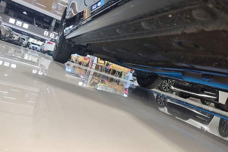 Used Toyota YARiS L Zhi Xuan 2016 Revised 1.5E CVT Charming Edition Right Side Sill