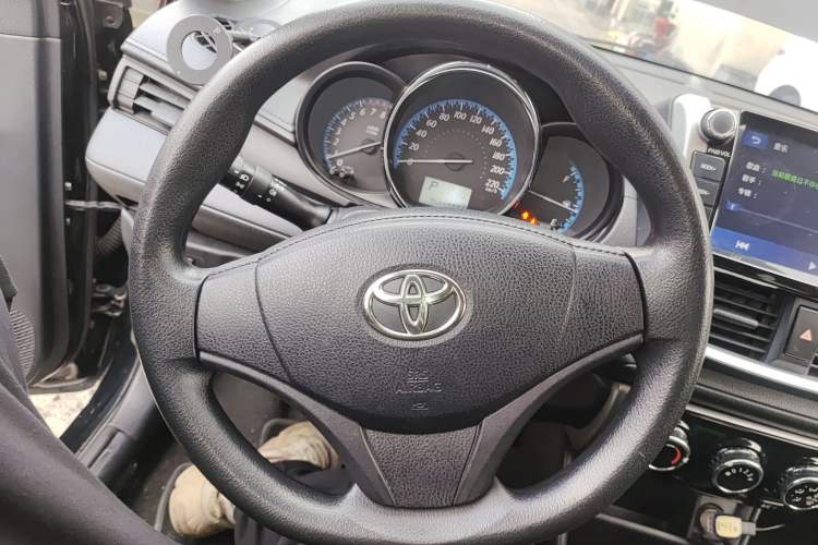 Used Toyota YARiS L Zhi Xuan 2016 Revised 1.5E CVT Charming Edition Steering Wheel