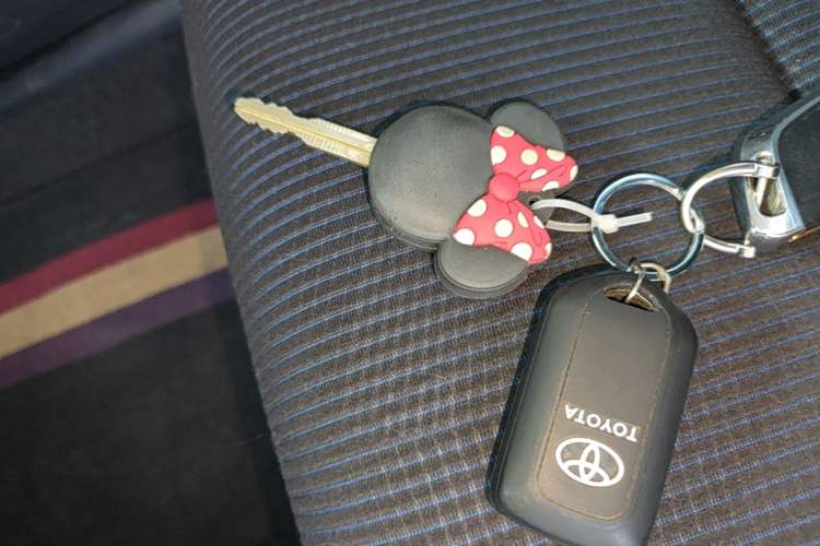 Used Toyota YARiS L Zhi Xuan 2016 Revised 1.5E CVT Charming Edition Vehicle Key