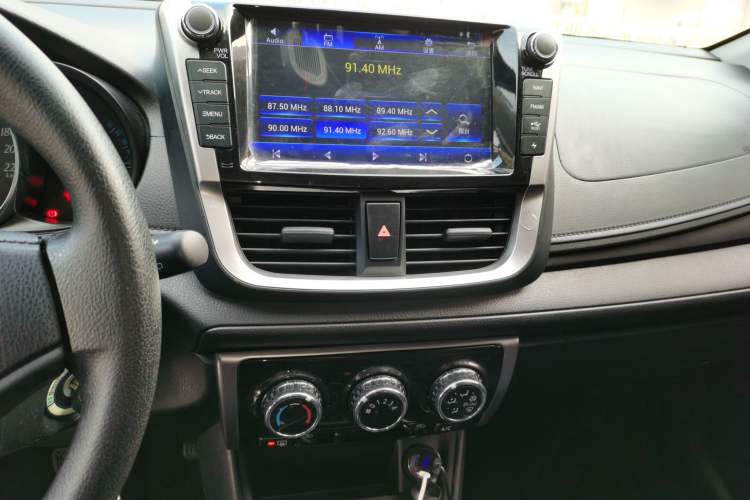 Used Toyota YARiS L Zhi Xuan 2016 Revised 1.5E CVT Charming Edition Audio And AC Panel