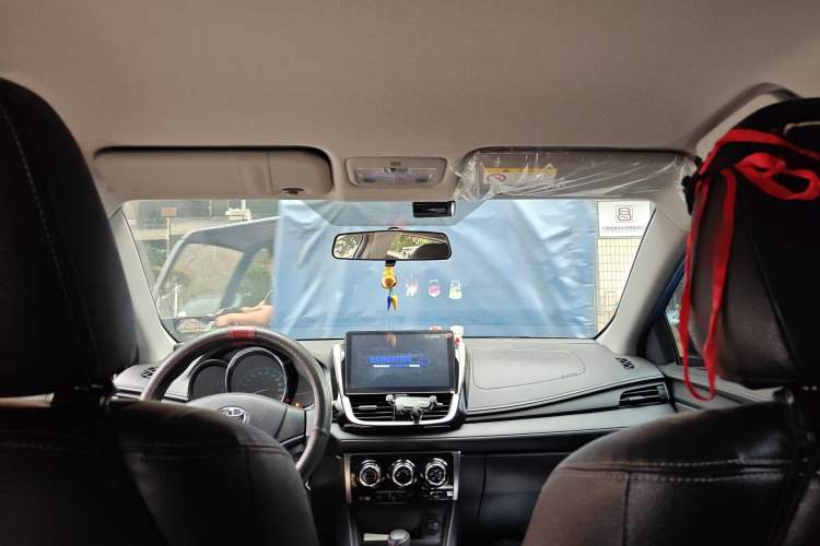 Used Toyota YARiS L Zhi Xuan 2016 Revised 1.5E CVT Charming Edition Headliner
