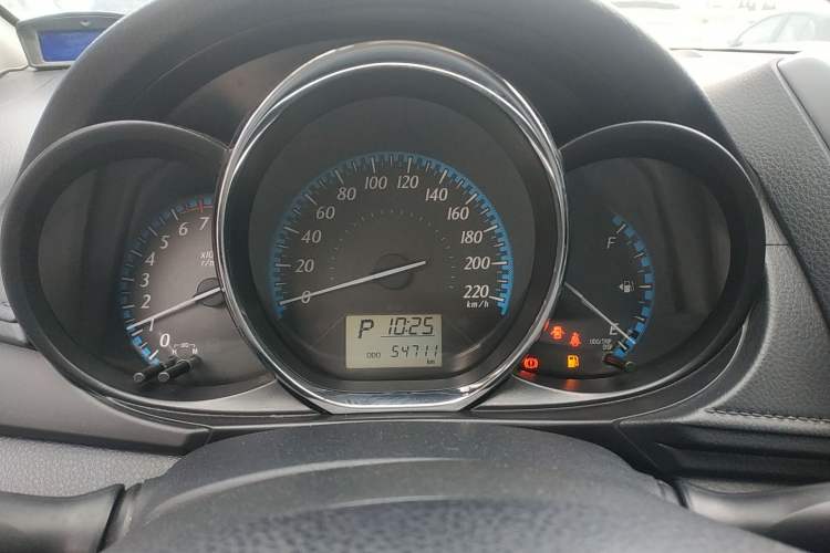 Used Toyota YARiS L Zhi Xuan 2016 Revised 1.5E CVT Charming Edition Instrument Cluster