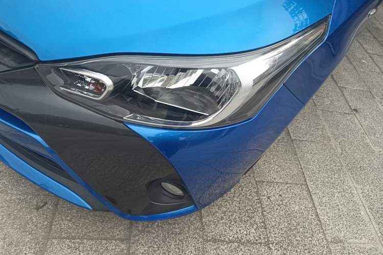 Used Toyota YARiS L Zhi Xuan 2016 Revised Version 1.5G CVT with Dynamic Sunroof Left Front Headlight