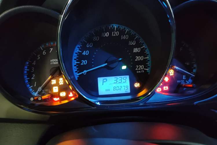 Used Toyota YARiS L Zhi Xuan 2016 Revised 1.5E CVT Charming Edition Odometer Close Up