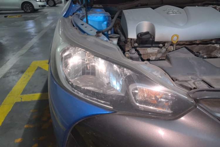 Used Toyota YARiS L Zhi Xuan 2016 Revised 1.5E CVT Charming Edition Right Front Headlight