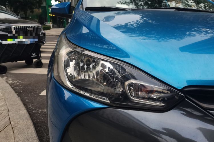 Used Toyota YARiS L Zhi Xuan 2016 Revised 1.5E CVT Charming Edition Right Front Headlight