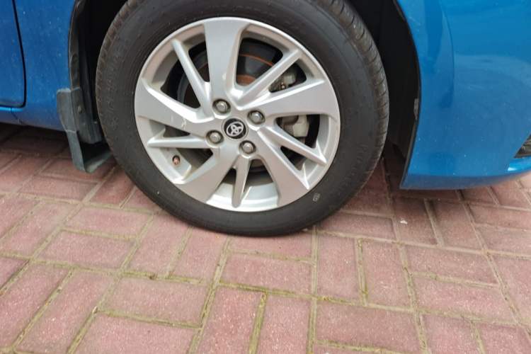 Used Toyota YARiS L Zhi Xuan 2016 Revised 1.5E CVT Charming Edition Right Front Wheel Hub