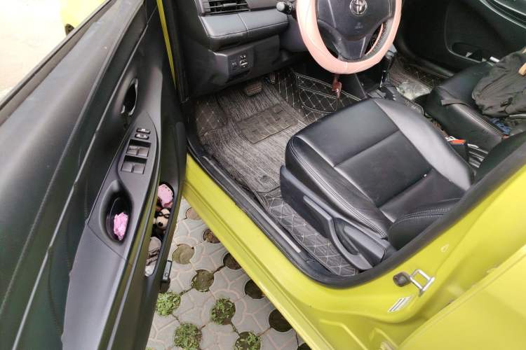Used Toyota YARiS L Zhi Xuan 2016 Revised 1.5E CVT Charming Edition Driver Seat
