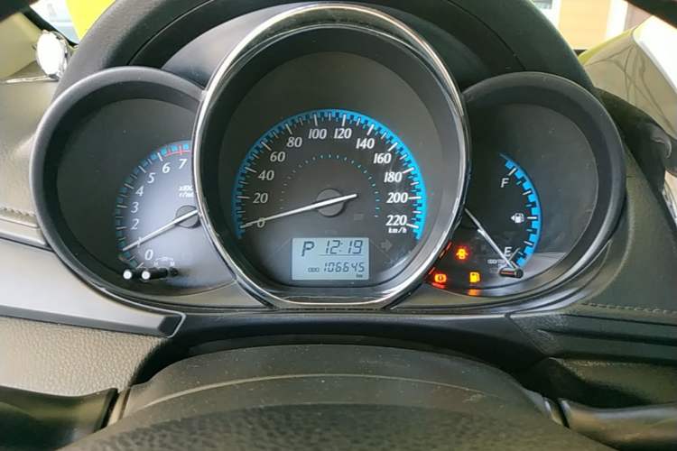 Used Toyota YARiS L Zhi Xuan 2016 Revised 1.5E CVT Charming Edition Instrument Cluster