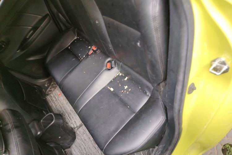 Used Toyota YARiS L Zhi Xuan 2016 Revised 1.5E CVT Charming Edition Left Rear Seat