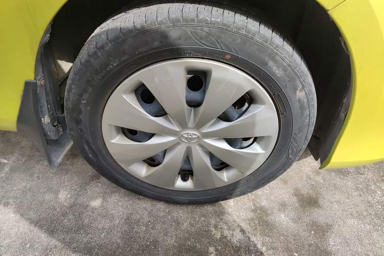 Used Toyota YARiS L Zhi Xuan 2016 Revised 1.5E CVT Charming Edition Right Front Wheel Hub