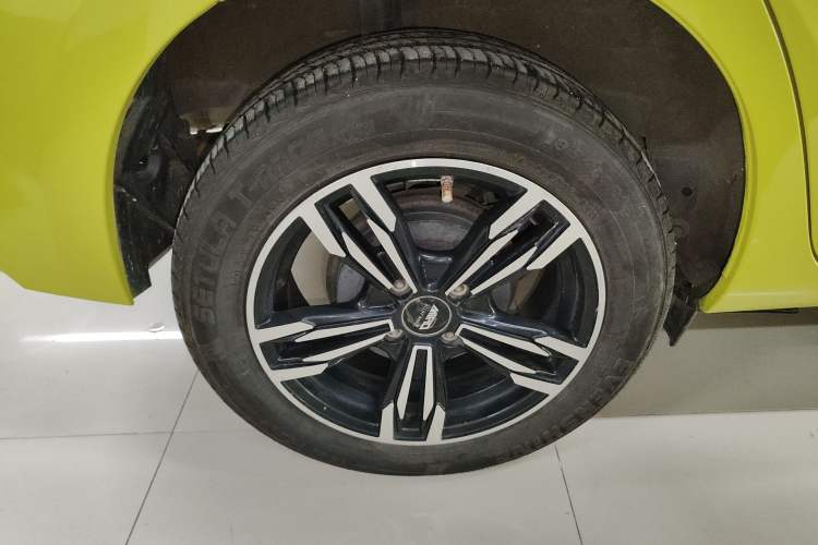 Used Toyota YARiS L Zhi Xuan 2016 Revised 1.5E CVT Charming Edition Right Rear Wheel Hub