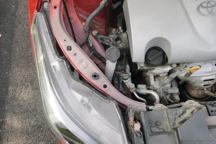 Used Toyota YARiS L Zhi Xuan 2016 Revised 1.5E CVT Charming Edition Engine Bay Right