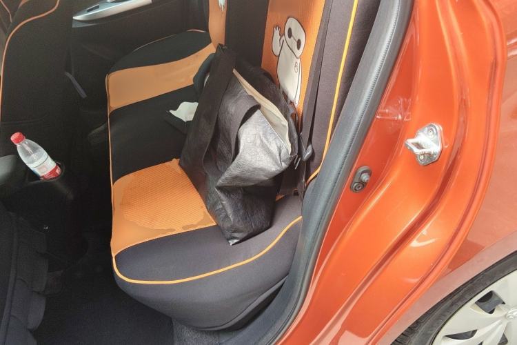 Used Toyota YARiS L Zhi Xuan 2016 Revised 1.5E CVT Charming Edition Left Rear Seat