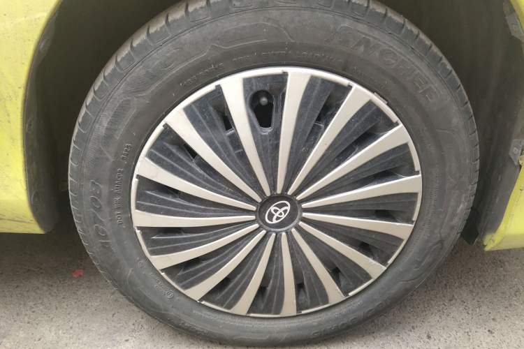 Used Toyota YARiS L Zhi Xuan 2016 Revised 1.5E CVT Charming Edition Right Front Wheel Hub