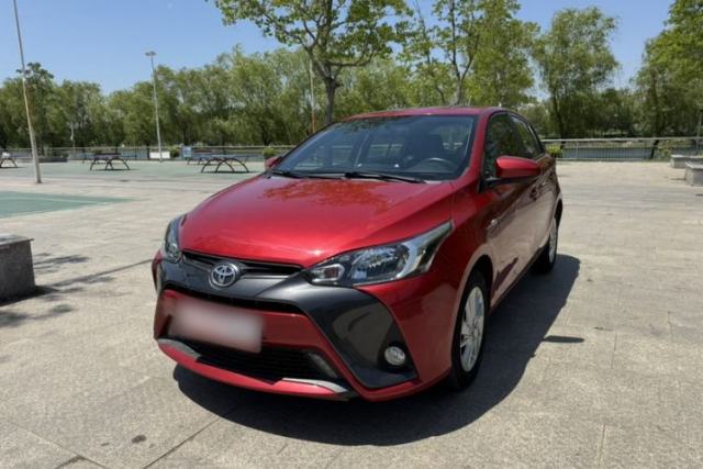 Ojetý Toyota YARiS L Zhi Xuan 2016 Revised Version 1.5G CVT with Dynamic Sunroof
