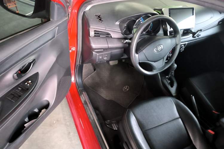 Used Toyota YARiS L Zhi Xuan 2016 Revised 1.5E CVT Charming Edition Driver Seat