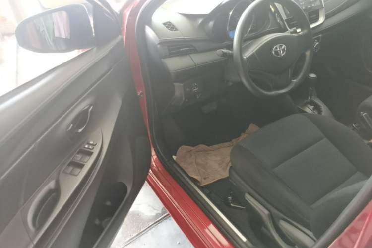 Used Toyota YARiS L Zhi Xuan 2016 Revised 1.5E CVT Charming Edition Driver Seat