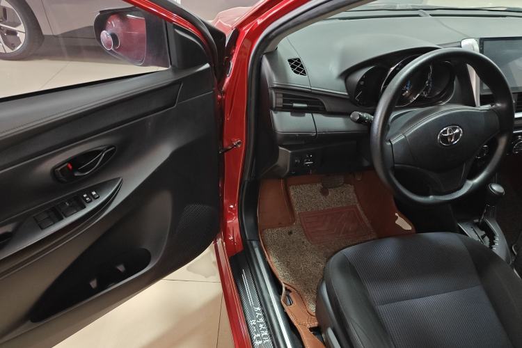 Used Toyota YARiS L Zhi Xuan 2016 Revised 1.5E CVT Charming Edition Driver Seat