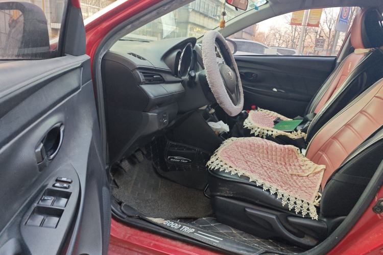 Used Toyota YARiS L Zhi Xuan 2016 Revised 1.3E Manual – Charming Edition Driver Seat
