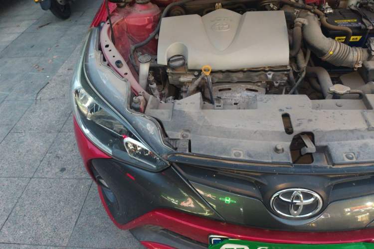 Used Toyota YARiS L Zhi Xuan 2016 Revised Version 1.5G CVT with Dynamic Sunroof Engine Bay Right