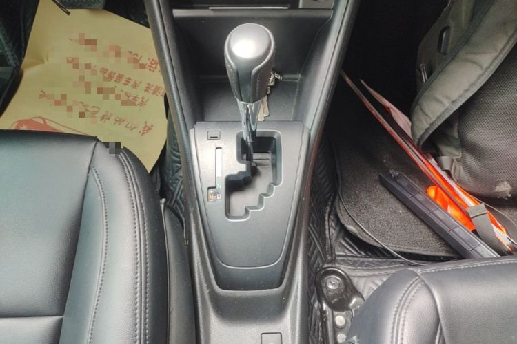 Used Toyota YARiS L Zhi Xuan 2016 Revised 1.5E CVT Charming Edition Gear Lever