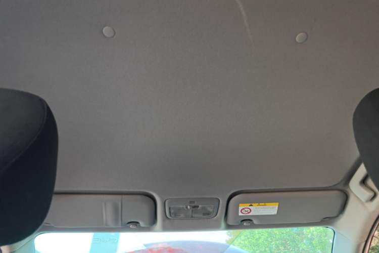 Used Toyota YARiS L Zhi Xuan 2016 Revised 1.5E CVT Charming Edition Headliner
