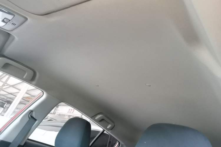 Used Toyota YARiS L Zhi Xuan 2016 Revised 1.5E CVT Charming Edition Headliner