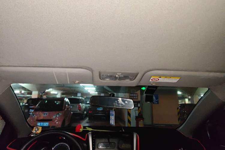Used Toyota YARiS L Zhi Xuan 2016 Revised 1.5G CVT Xuan Dong Edition Headliner