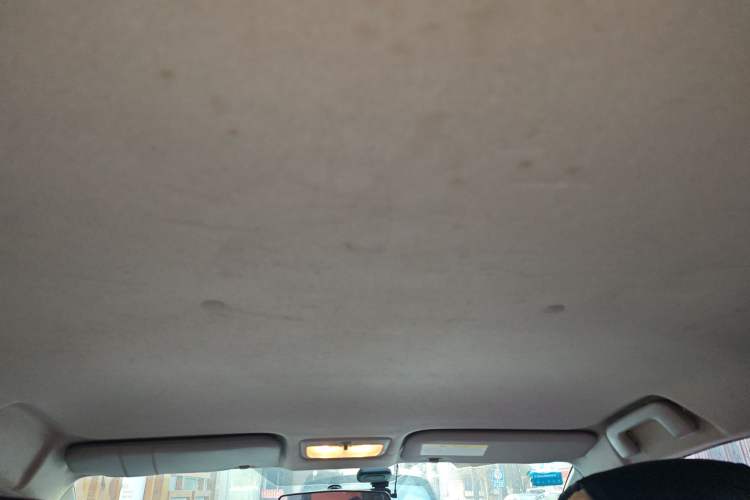 Used Toyota YARiS L Zhi Xuan 2016 Revised 1.3E Manual – Charming Edition Headliner